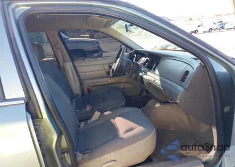 2006 Ford Crown Victoria Police/Police Interceptor z USA, uszkodzony, nr VIN 2FAHP71W96X101421